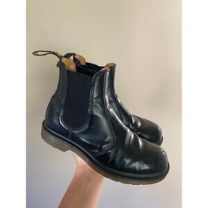Dr Martens Chelsea Boots 2976 Black Men’s 7 Womens 8 *As is
